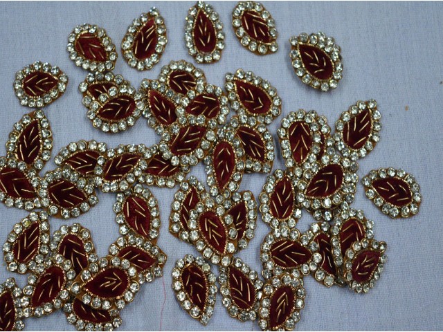 20 Tiny Leaf shaped Maroon Zardozi Work Rhinestone Wedding Gown Golden Indian Beaded Bridal Headband Stylish Embroidery Appliques