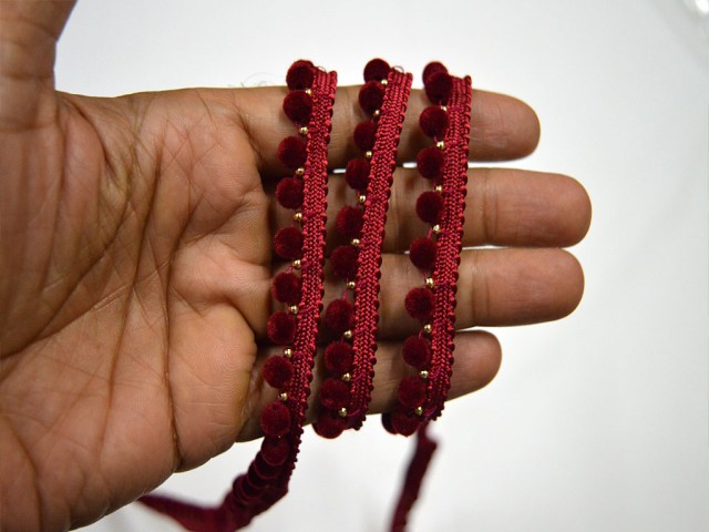 9 yard wholesale maroon velvet beaded fringe decorative sewing home décor dress making party wear lehenga trim traditional cushion covers ribbon crafting accessories Indian sari trimming