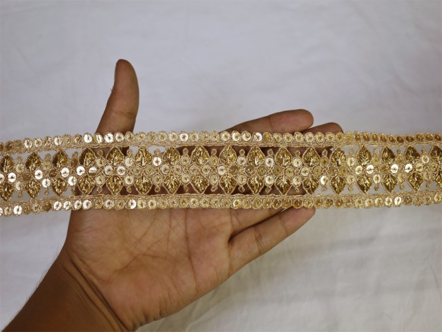 2 yard Home decor sequins work indian decorative borders designer fancy beige fabric gold laces beautiful saree trim for dupatta embroidered tape garment accessories ribbon crafting sewing beach bags trimming