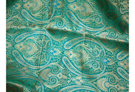 Banarasi Silk Illustrate Golden Woven Floral Design See Green Brocade By The Yard party wear Evening Dress Material Mat Making Furniture Cover Clutches Midi sewing accessories
