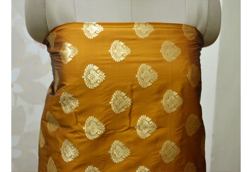 Banarasi Silk Illustrate Golden Woven Floral Design Golden Brown and Gold Brocade By The Yard party wear Evening Dress Material Mat Making Furniture Cover Clutches Midi sewing accessories