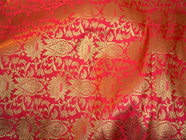 Benarasi Blended Silk Golden Design Red And Gold Brocade By The Yard Occasion Fabric Curtain Making Material Outdoor Hair Crafting Tops Scrap Booking Projects clothing accessories