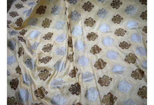 Golden Design Blended Silk Ivory Fabric By The Yard Indian Banarasi Jacket Sewing Material Bridal Clutches bridesmaid Wedding Dress Lehenga Making sherwani Brocade