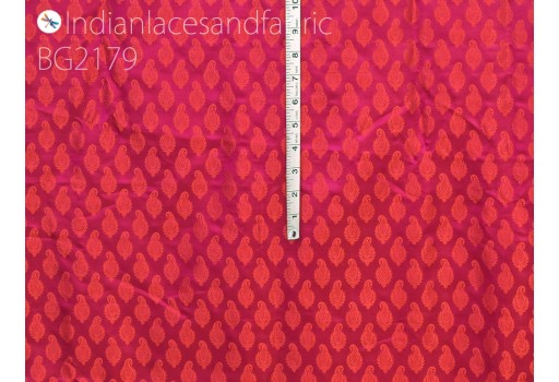 Floral magenta jacquard fabric by the yard Indian silk wedding dresses curtains making valance drapes diy crafting sewing home décor cushion covers clothing accessories bridesmaid skirts fabric
