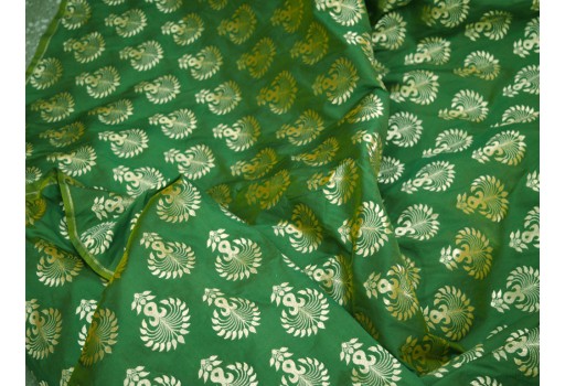 Green Varanasi Silk Brocade Fabric By The Yard Indian Banarasi Gold Zari Jacket Sewing Material Bridal Clutches Wedding Dress Lehnga Making Bridal Dresses