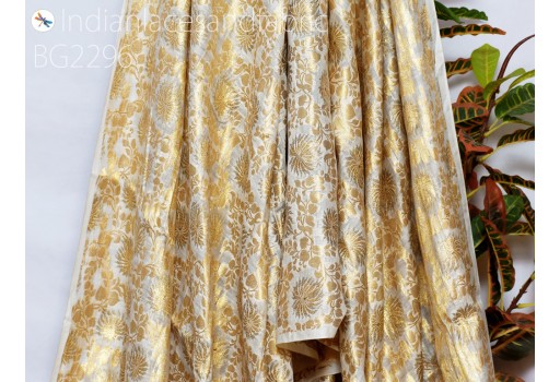 Indian cotton blended silk white brocade by the yard fabric headband material banarasi jacket wedding dress golden floral fabric trousers making brocade home decoration