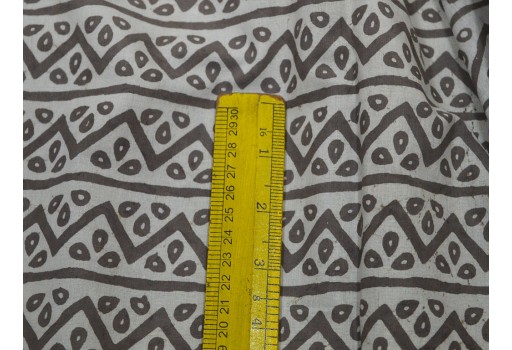 1.5 Meter Fabric Indian Brownish-Grey Sewing Dabu Hand Block Printed Soft Cotton Crafting Curtains Summer Women Apparel Table Placements Home Decor Hair Binding Fabric