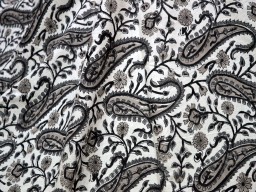 Indian black Hand Stamp Block Paisley Printed Sewing Soft Cotton Fabric by the yard Quilting Crafting Drapery Apparel Baby Nursery accessory