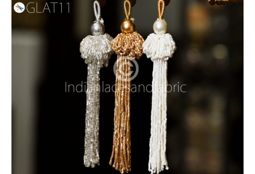 2 Pieces Handmade Beaded Tassel Indian Christmas Décor DIY Crafting Decorative Jewelry Charms Embellishment Bridal Curtains Tiebacks Latkans