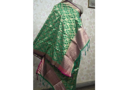 Green Christmas Gifts Brocade Dupatta Long Silk Scarf Gifts for Her Women Stoles Ethnic Wedding Wrap Indian scarf