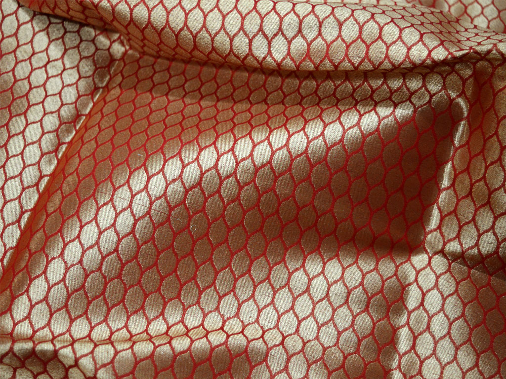Indian Red banarasi blended silk brocade fabric by yard banarasi wedding dress sewing crafting costumes bridesmaid skirt lehenga cushion cover home furnishing fabric