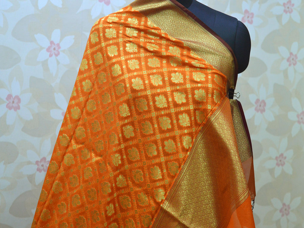 Banarasi Bridal Silk Dupatta-Wedding Style Dupatta-Banjara Dupatta-Sarong-Scarf for Winter-Ethnic Wear-Indian Dupatta-Gift for her